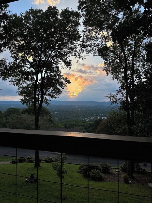 Property grounds - The VIEW !! Beautiful house on Big Ridge with spectacular view from front porch! (Hixson)