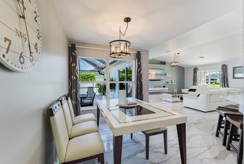 
Coral Oasis Villa – Your Private Poolside Retreat in Cape Coral