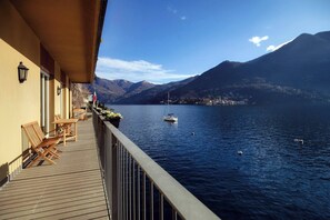 Terrace/patio - Villa Fisogni - App. 1 "Norma" (Moltrasio)