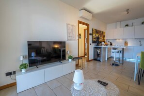 TV - Residence degli Oleandri - APP. A1 (Argegno)