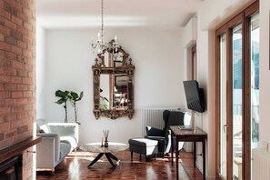 TV - Villa Fisogni - La Sonnambula (Moltrasio)