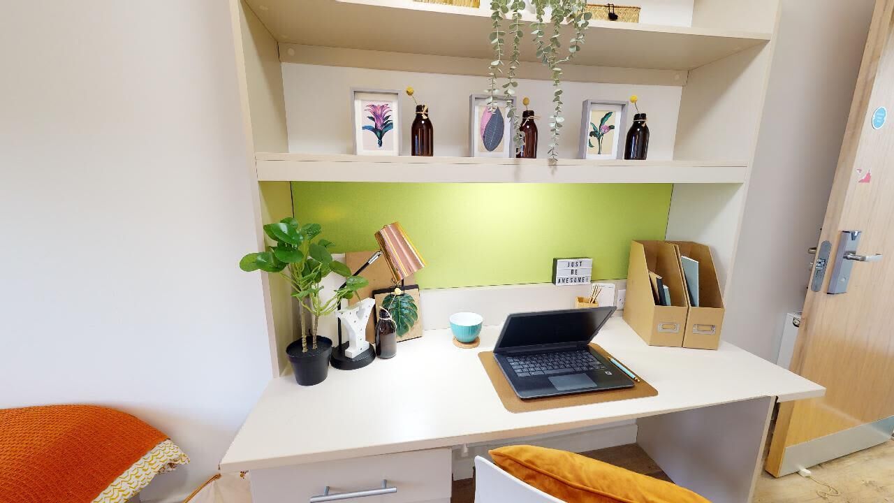 Studio, Non Smoking | Blackout curtains, free WiFi