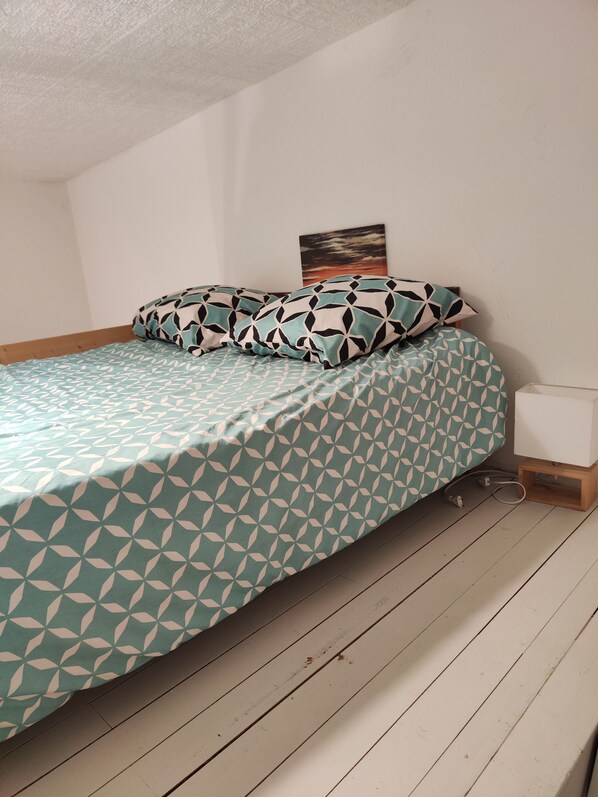 1 Schlafzimmer, Bügeleisen/Bügelbrett, Reisekinderbett, kostenloses WLAN