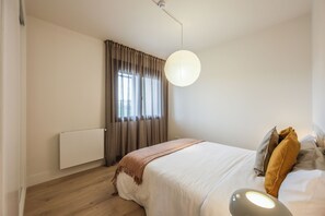 Departamento Deluxe | Escritorio, espacio para trabajar con laptop y wifi gratis 