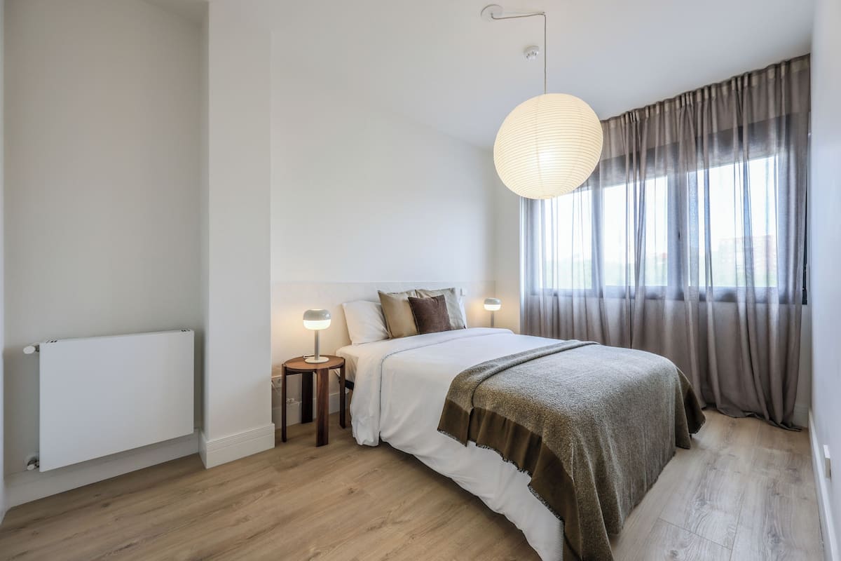 Departamento Deluxe | Escritorio, espacio para trabajar con laptop y wifi gratis