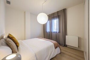 Departamento Deluxe | Escritorio, espacio para trabajar con laptop y wifi gratis 