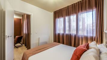 13 bedrooms, desk, laptop workspace, free WiFi