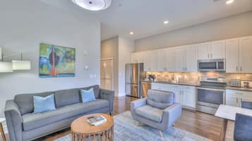 TV, offices
