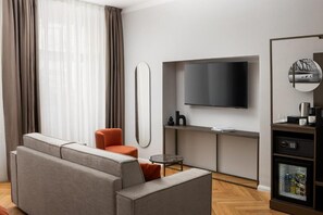 32-Zoll-LCD-Fernseher mit Digitalempfang