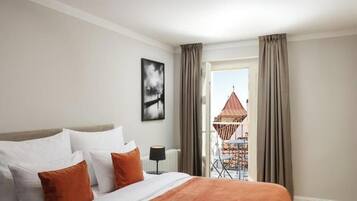 Select-Comfort-Betten, Minibar, Zimmersafe, Schreibtisch