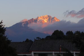 Miscellaneous - Stay at the Beicheng View Resort Hotel (Lijiang)