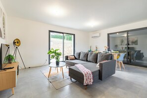 TV - Le Cazes - Wifi - Parking (Cazes-Mondenard)