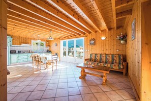 Interior - Le Noyeray - Montagne - Proche Annecy (Faverges-Seythenex)