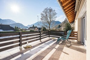 Terrace/patio - Le Noyeray - Montagne - Proche Annecy (Faverges-Seythenex)