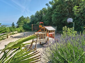 Children’s area - Cap - Confort 2 TV - 4/5p  (2) (Plouézec)