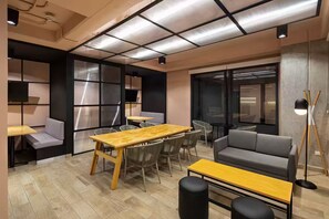 Interior - Modern & Stylish City Stay for 4 | Double Parking (Monterrey)