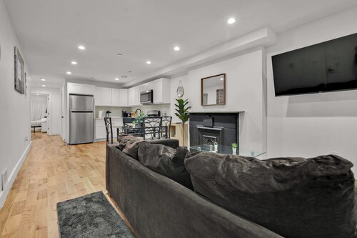 2-bedroom apartment in adorable Brooklyn