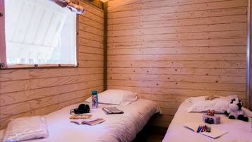2 bedrooms