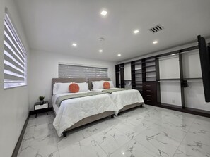 3 bedrooms, Internet, bed sheets - Casa Martina 3BR Private pool. Near Hard Rock Casino & Stadium & Hollywood Beach (Hollywood)