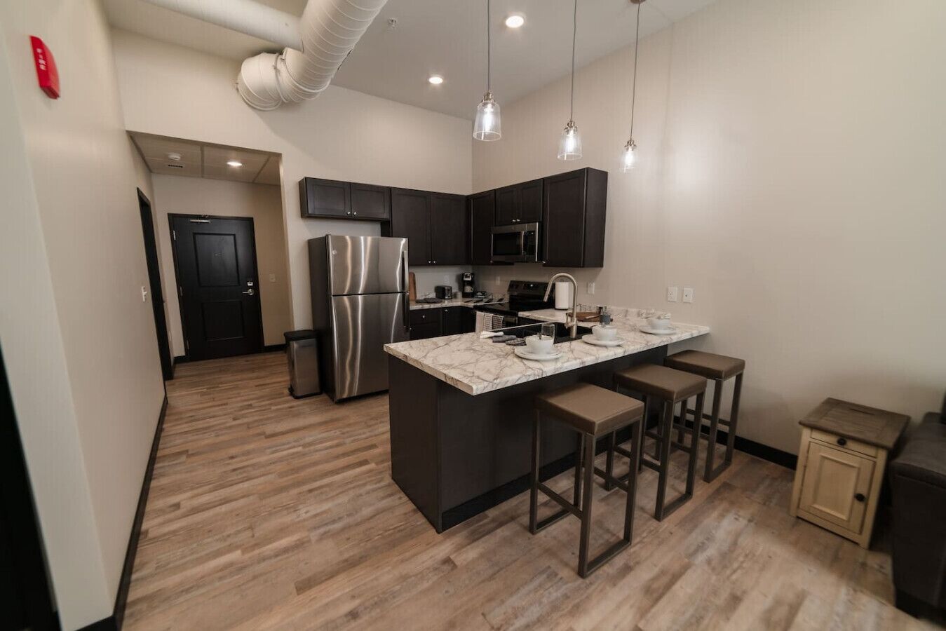 冰箱、微波炉、烤箱、洗碗机