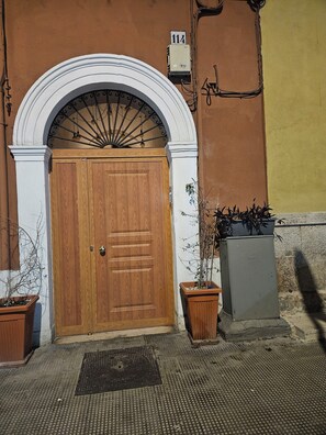 Dettaglio esterni