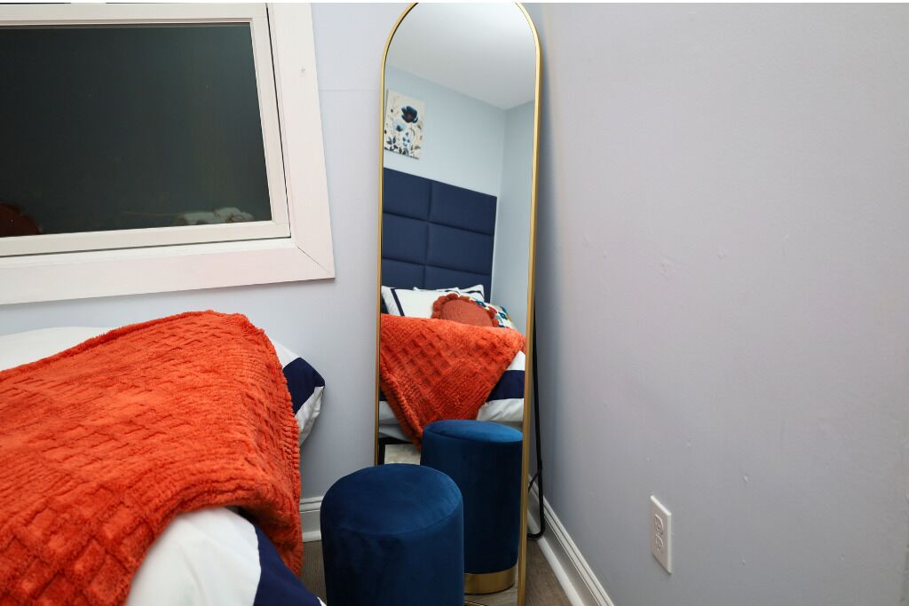 Nhà liên kế, quang cảnh hồ | Bàn ủi/dụng cụ ủi quần áo, truy cập Internet không dây miễn phí 