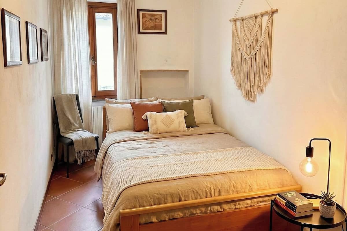 Basic Single Room, Pool View | Free WiFi