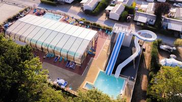 Piscine couverte, piscine chauffée