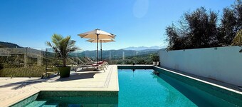 Finca Moderna w/Private Pool & Views/Tolox