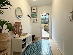 Interior - Finca Moderna w/Private Pool & Views/Tolox (Tolox)