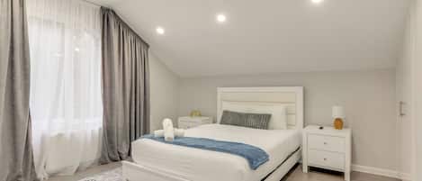 Luxury Villa, 5 Bedrooms, Kitchen