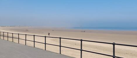 コテージ | ビーチ | ビーチの近く