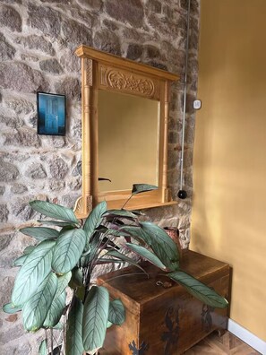 Interior - No4Pergamon (Bergama)