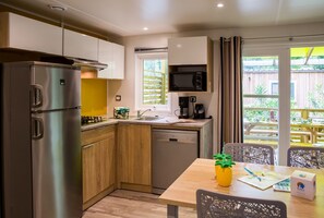 Fridge, microwave, stovetop, dishwasher - Bréhadour - Privilège 2 - 4p (1) (Guérande)