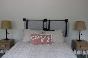 4 chambres, bureau, Wi-Fi gratuit, draps fournis