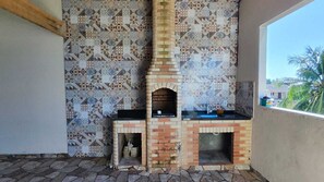 Terrace/patio - 2-Bedroom Penthouse with BBQ (Rio das Ostras)