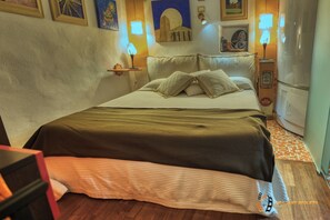 1 chambre, coffres-forts dans les chambres, bureau