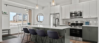 Bright, new suite 10 min from Calgary
