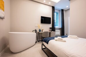 Wifi gratis y ropa de cama 