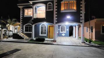 House, 1 Bedroom | Exterior