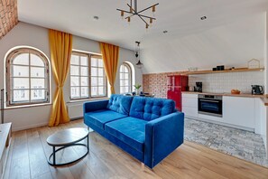 Comfort Apartment, City View | Living area - Louise Apartment Old Town Długa Street (Gdańsk)