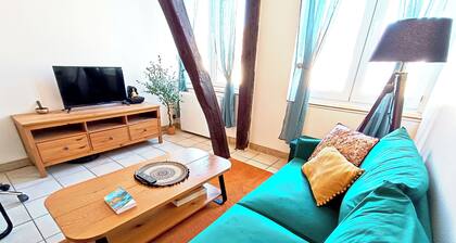 Au pied de la gare n°7