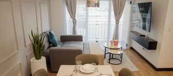 FIRA LUMIÈRE | Exclusive and comfortable apartment near Interplaza