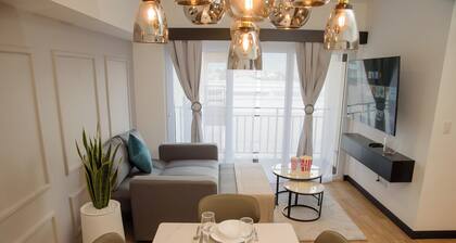 FIRA LUMIÈRE | Exclusive and comfortable apartment near Interplaza