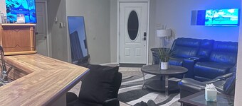 Peace and privacy in this entire 3 Bed 2/Bath duplex!