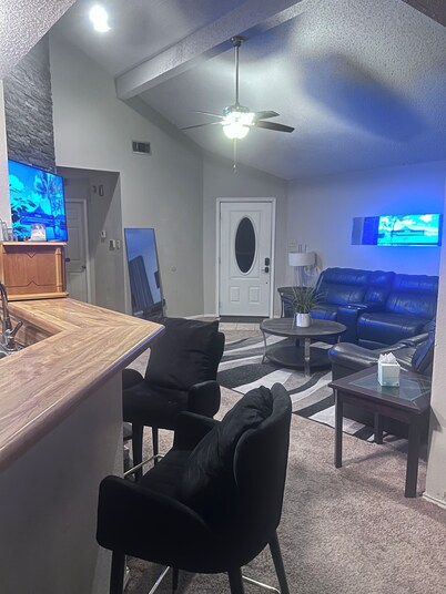 Peace and privacy in this entire 3 Bed 2/Bath duplex!