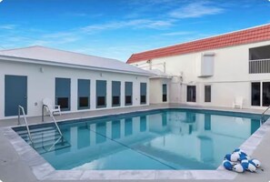 Außenpool, beheizter Pool