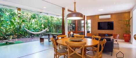 บ้านพัก, วิวสวน | บริเวณนั่งเล่น