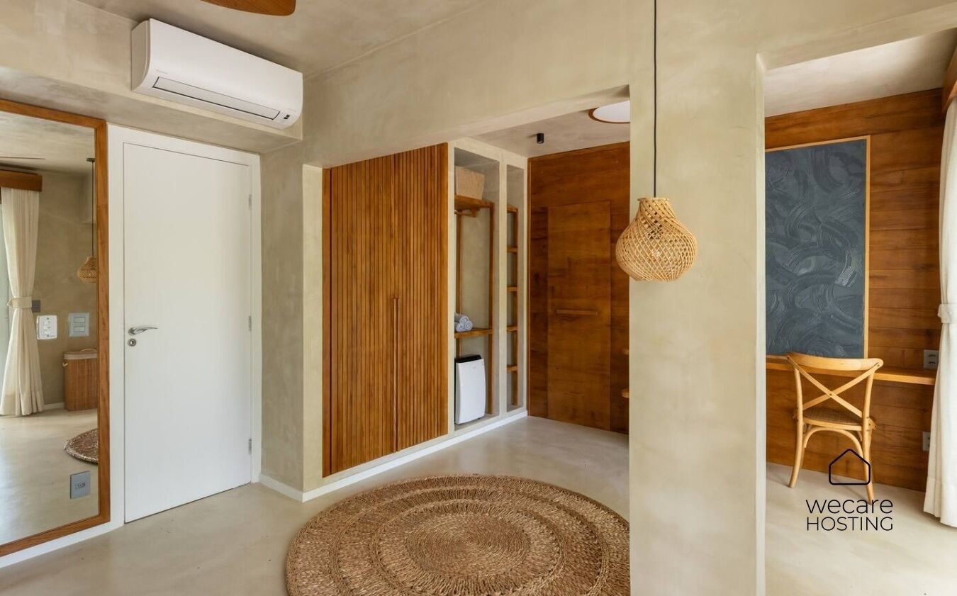 Casa, vista para o jardim | Cortinas blackout, ferros/tábuas de passar roupa, Wi-Fi de cortesia