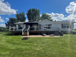 Exterior - Fabulous 3-bedroom house with AC on charming Lake Osakis (Osakis)